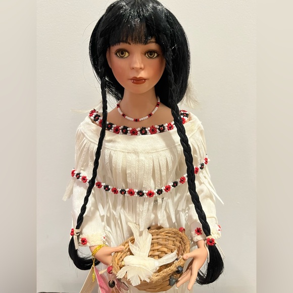 Paradise Galleries “Swirling Waters” Native American Porcelain Doll - Picture 7 of 14